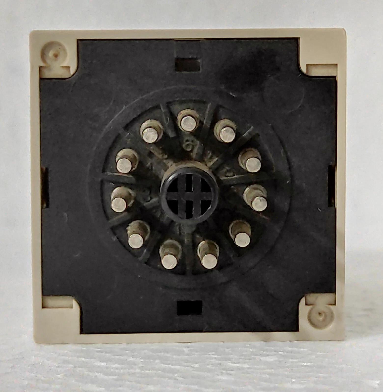 admin/uploads/uploads/OMRON H3BA MULTI TIMER 24 VDC_3.webp